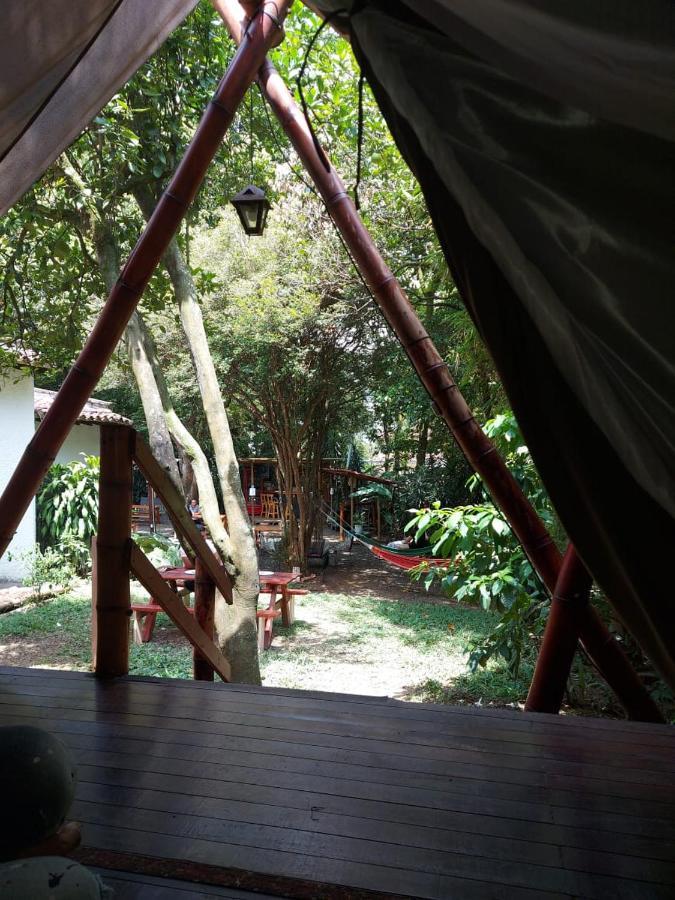 Bambu Glamping Ecolodge Медельїн Екстер'єр фото